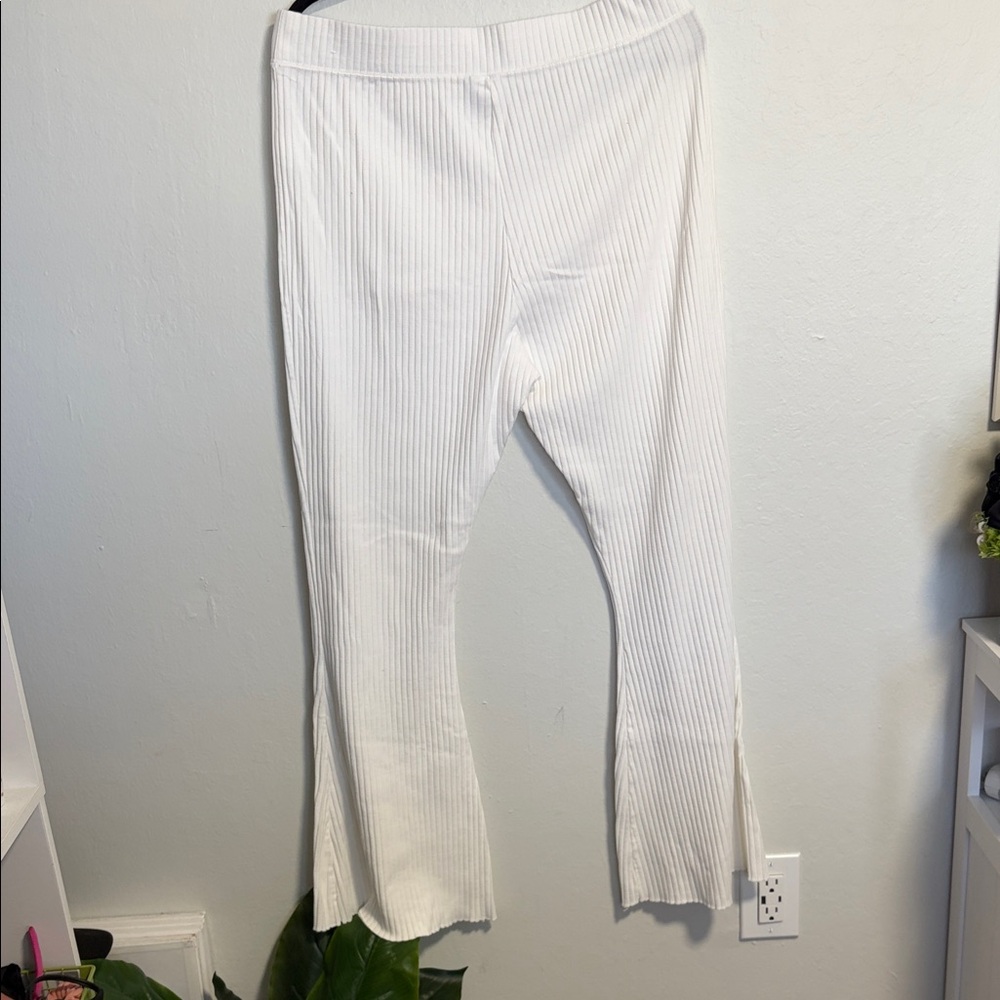 Nike Womens White Ribbed Casual Bottoms - Picture 3 of 4